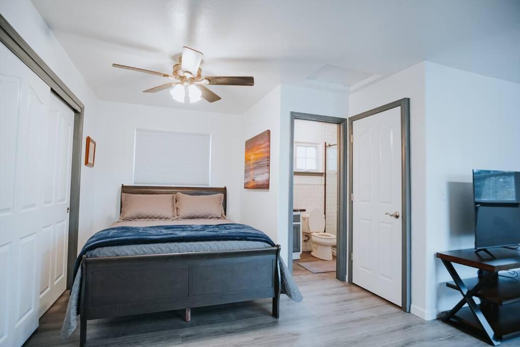 Gorgeous Upstairs Studio With Patio And Laundry 치코 외부 사진